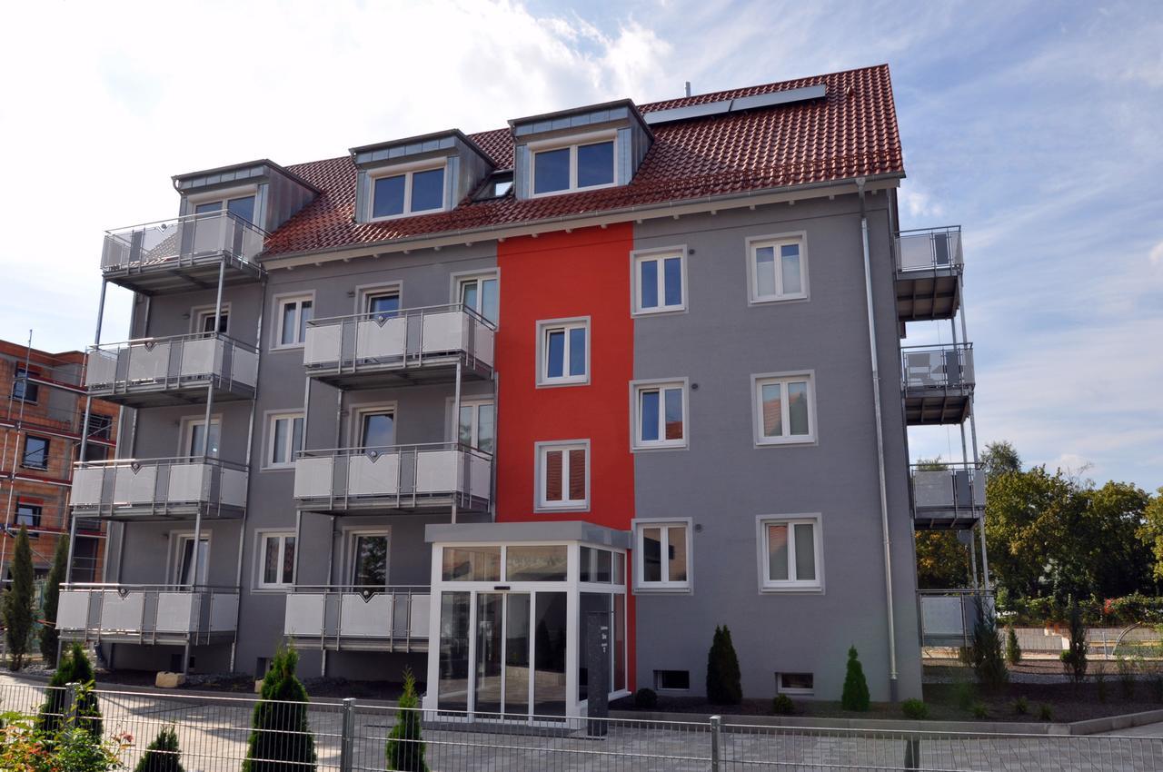 Goldener Schluessel Mit Gaestehaus Sina Nördlingen Exterior foto